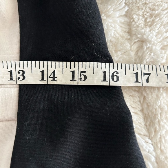 Banana Republic Sheath - Picture 7 of 8